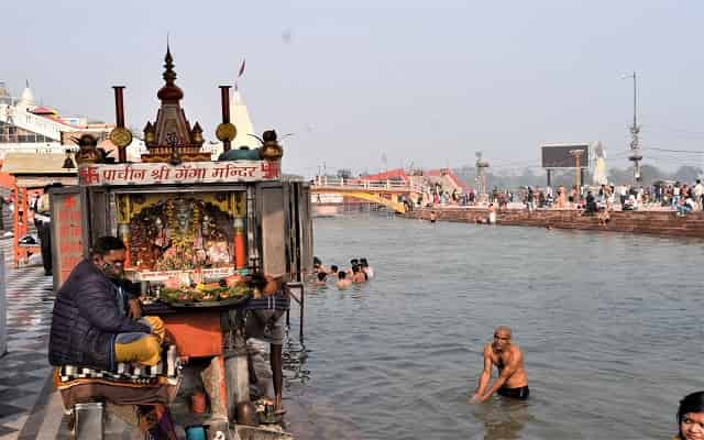 Har ki pauri Haridwar in hindi  हर की पौड़ी का इतिहास और मान्यता 