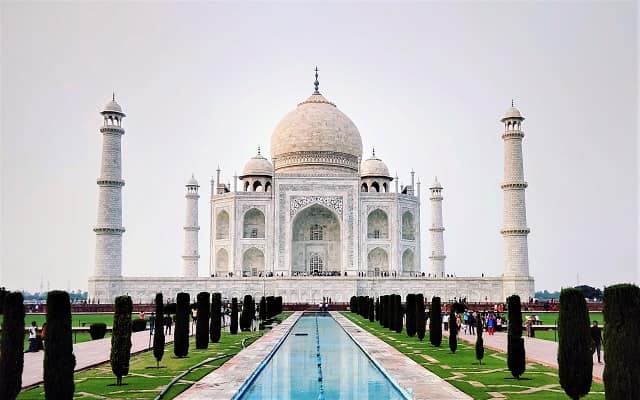 Taj Mahal History in Hindi ताजमहल का इतिहास और रोचक कहानी